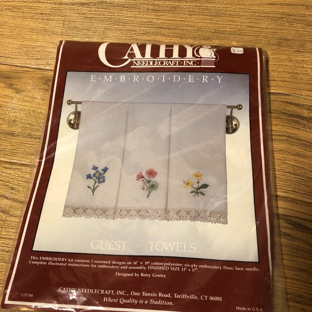 Vintage Cathy Needlecraft Inc, Guest towels embroidery kit, 3 screened designs